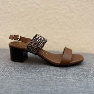 ITALIAN SHOEMAKERS
Made In Italy Infamous Heeled Sandals